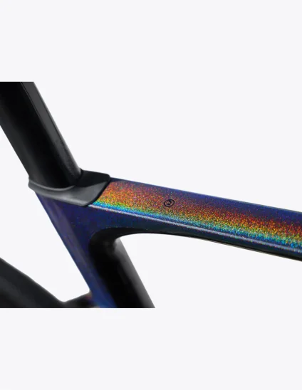 Bicicleta de carretera Accent Cyclone con freno de Disco, cuadro de Carbono y tranmisión shimano 105 Di2