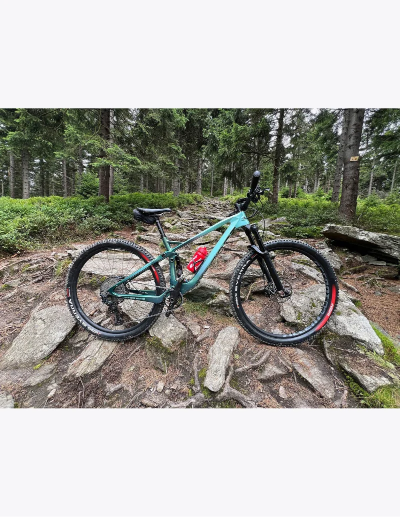 Vélo Accent Super Hero Carbon SLX 2