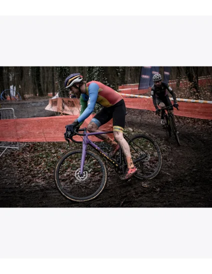 Bicicleta de ciclocross Accent CX-One Carbon Apex AXS en competición