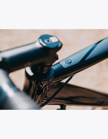 Acheter Vélo de gravel Accent Falcon Noir