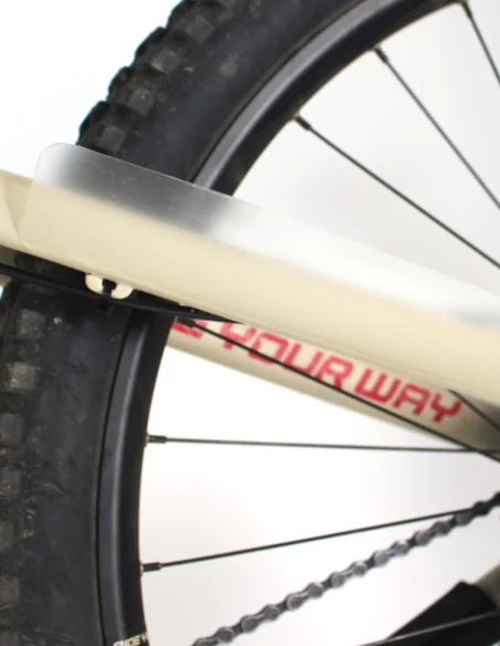 1 mètre de vinyle transparent mat pour protéger le cadre du vélo