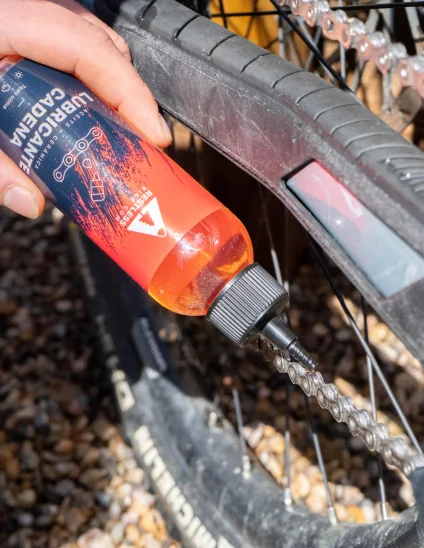 Kit limpieza bici con lubricante de aceite para cadena