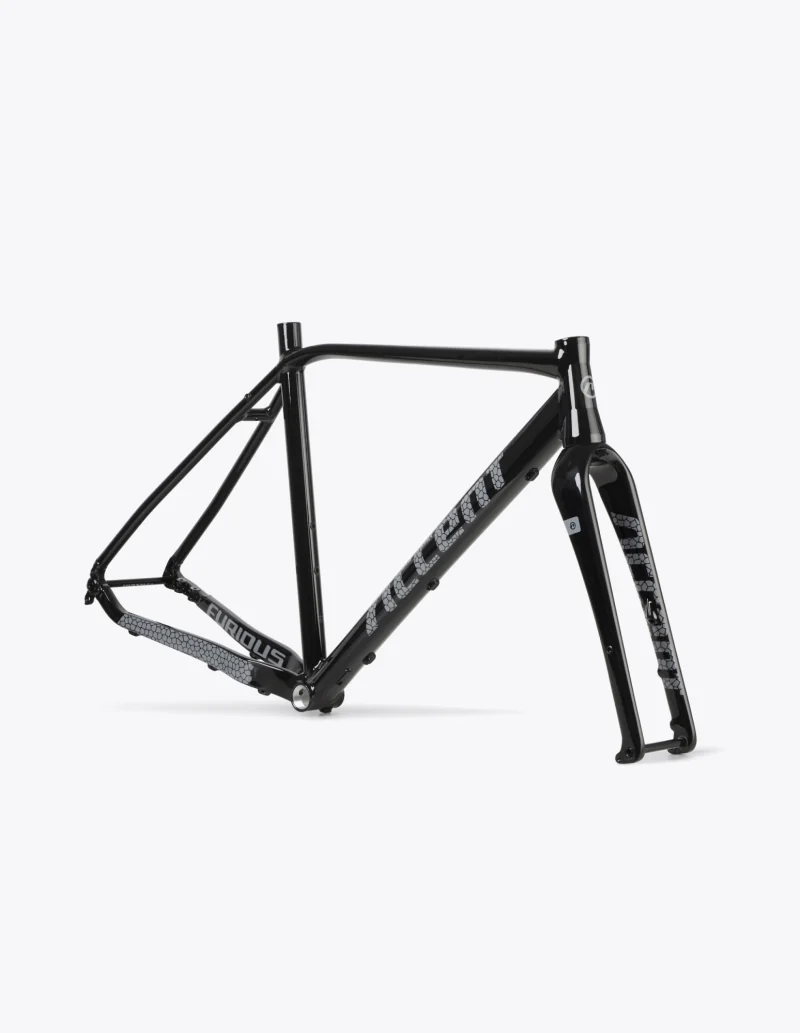 Cadre de Gravel Accent Furious Pro avec fourche en carbone et direction