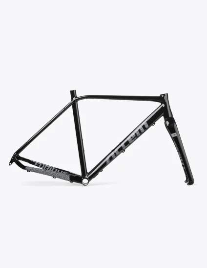 comprar online Cuadro de Gravel Accent Furious Pro con horquilla de carbono y dirección