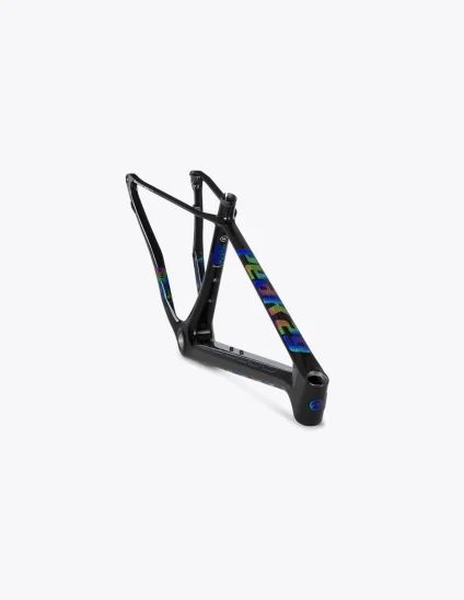 detalles parte superior cuadro Accent Peak Carbon Boost black magic