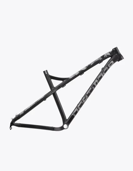 Cuadro Dartmoor Primal V1 para ruedas de 27.5" en color negro con letras grises (Matt Black/Grey)