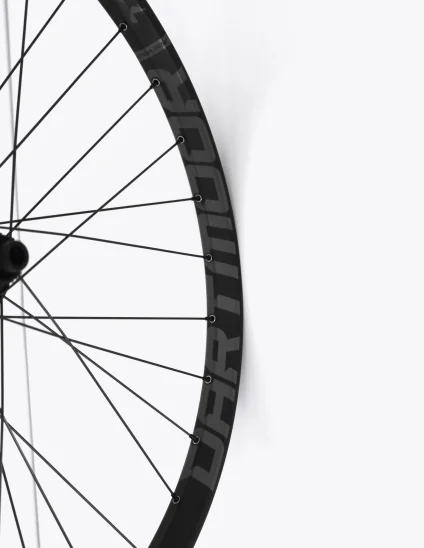 detalles Rueda Delantera Dartmoor Thunder 27,5"