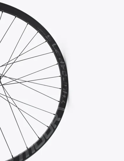 Rueda Delantera Dartmoor Thunder de 27,5 pulgadas