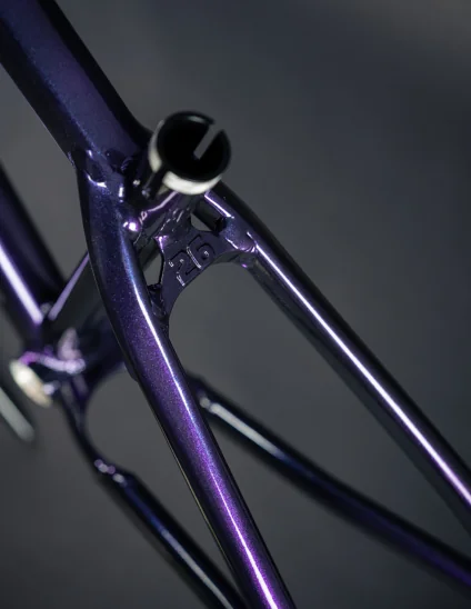 Cuadro Dartmoor Two6player Pro color azul cósmico para tijas de 30.9mm