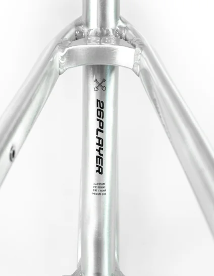 Detalle del Cuadro de aluminio para Dirt Jump Dartmoor Two6player Pro en color plata