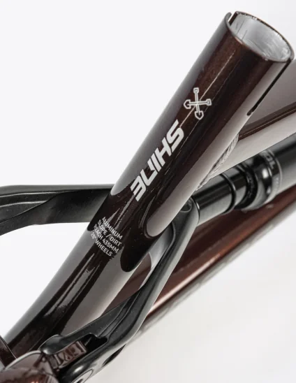 Vélo Dartmoor Shine Pro pour le Slopestyle, le Dirt Jump, le Pumptrack et le Skatepark