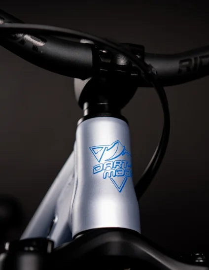 detalles pipa de dirección Cuadro Dartmoor Rocbird Junior M 27.5"/26" en color azul/plata