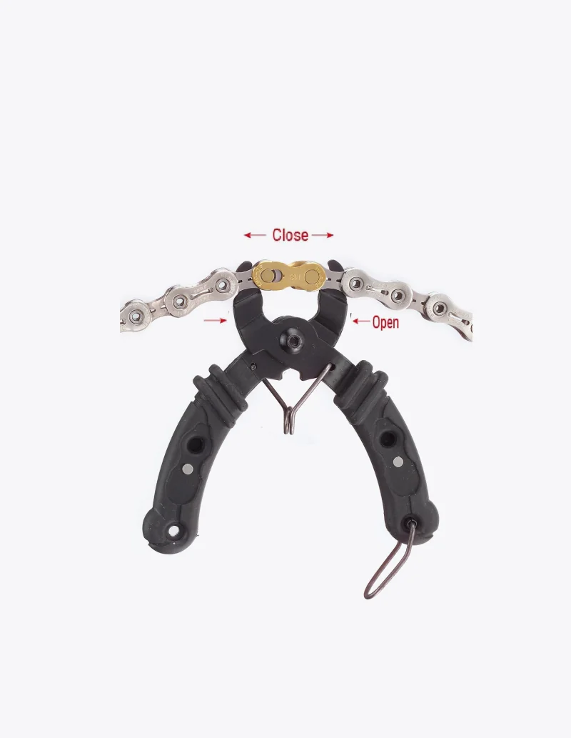 Mini Alicate de Eslabón Rápido Bike Hand YC-336CO-S en acción