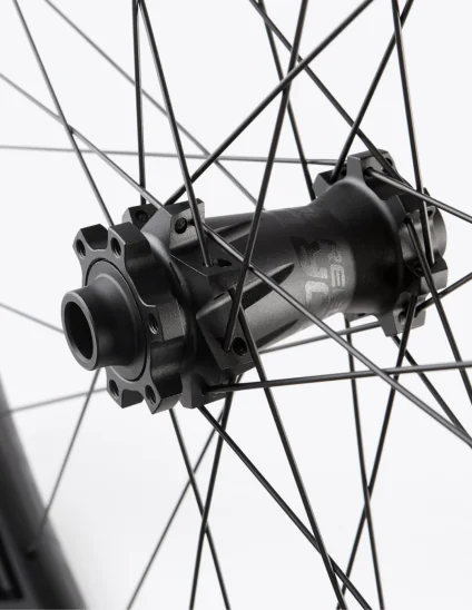 Buje delantero Ruedas de carbono Dartmoor Raven