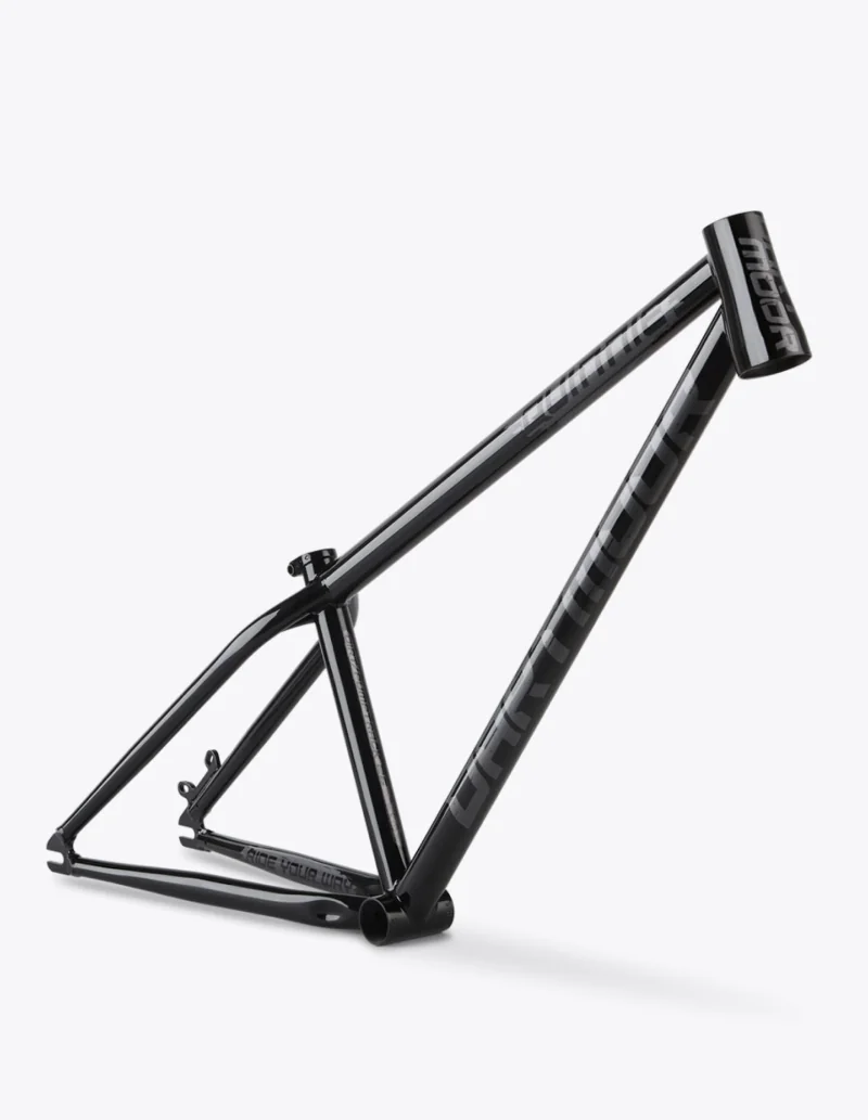 Cuadro Dartmoor Quinnie en color negro